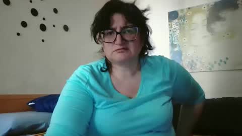 Snapshot of inna46_ chatting on February 19, 11:39 am inna46_ online show from February 19, 11:39 am