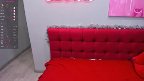 Snapshot of innalovely chatting on January 12, 4:42 am Inna online show from January 12, 4:42 am