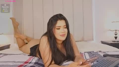 Snapshot of innavolkova chatting on June 26, 1:37 pm innavolkova online show from June 26, 1:37 pm