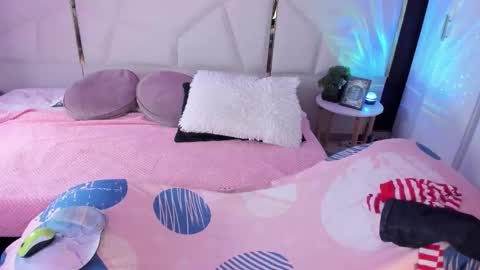 Snapshot of inndrahot chatting on November 21, 1:15 am Indra online show from November 21, 1:15 am