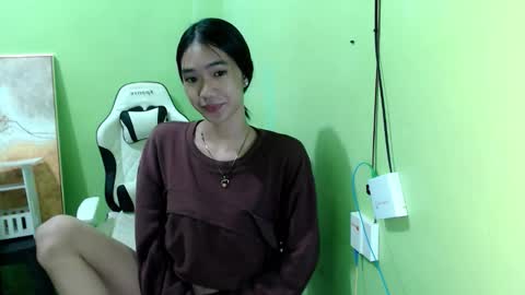 Reign online show from February 20, 5:13 pm