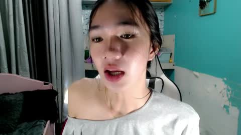 Reign online show from March 24, 11:21 pm