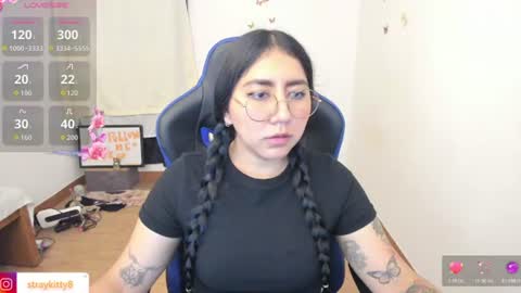 Luna        online show from July 3, 11:44 pm
