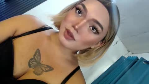 Britney online show from March 24, 1:10 am