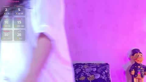 innocenthazel online show from January 17, 2:49 am