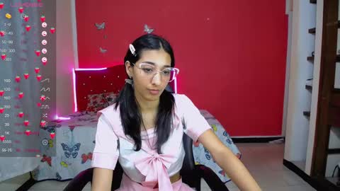 Snapshot of inocent_luna chatting on January 27, 6:19 am Luna moon online show from January 27, 6:19 am