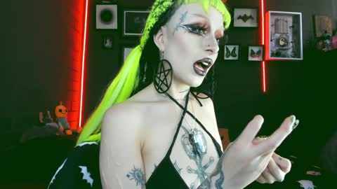   SANIA  online show from December 10, 4:49 pm