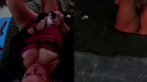 InsatiableCpl333 online show from November 7, 4:18 pm