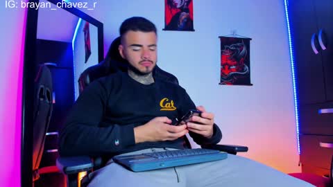 Brayan Chavez online show from January 7, 4:18 am