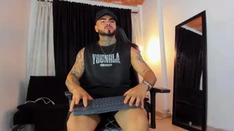 Brayan Chavez online show from March 17, 3:22 am