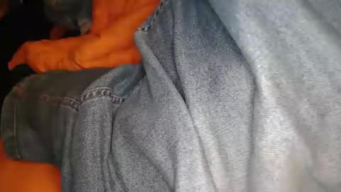 Snapshot of instructor22 chatting on April 11, 2:49 am instructor22 online show from April 11, 2:49 am