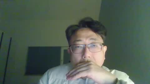 insuclee197641 online show from February 5, 2:54 pm