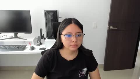 Iris 3 online show from October 15, 6:08 pm