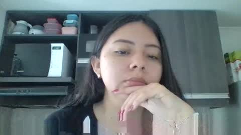 Iris 3 online show from December 4, 3:10 pm