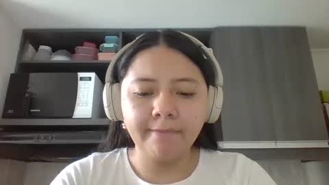 Iris 3 online show from March 6, 2:24 pm