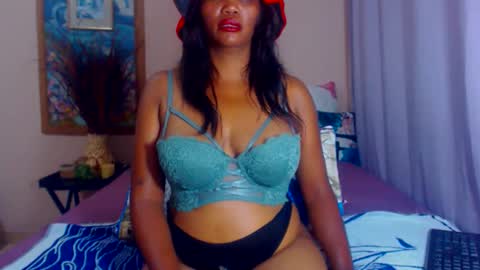 boniswa caroline online show from December 22, 6:37 pm