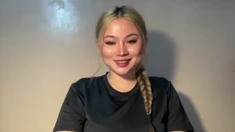 Snapshot of into_the_nightxxx chatting on July 28, 4:19 am KATH online show from July 28, 4:19 am
