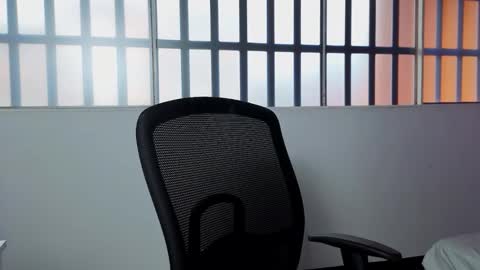 Snapshot of invincible200 chatting on October 30, 1:56 pm invincible200 online show from October 30, 1:56 pm