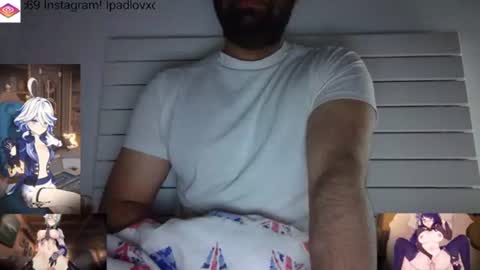 Snapshot of ipadlovxc69 chatting on December 10, 10:06 am ipadlovxc69 online show from December 10, 10:06 am