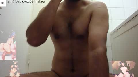 Snapshot of ipadlovxc69 chatting on October 10, 9:52 am ipadlovxc69 online show from October 10, 9:52 am
