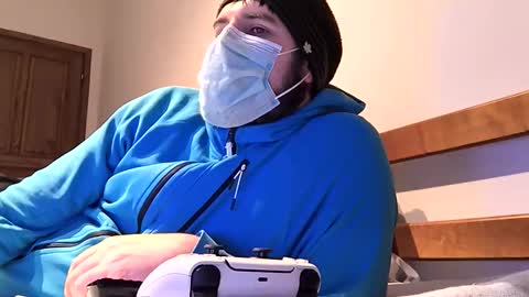 iplaywithu221 online show from February 2, 2:43 am