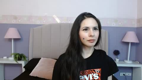 Snapshot of irenee_22 chatting on May 6, 11:15 am Irene online show from May 6, 11:15 am