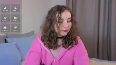 Maxin online show from October 25, 10:56 am