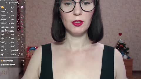 IrenLarasani online show from December 19, 9:18 am