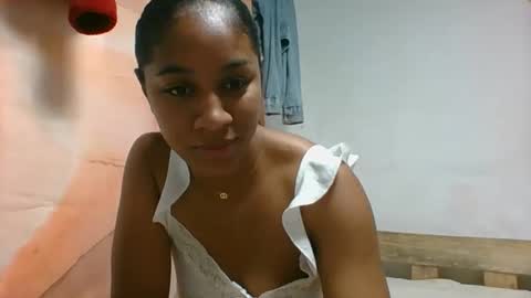 Snapshot of iriella2908 chatting on September 30, 8:25 pm iriella2908 online show from September 30, 8:25 pm