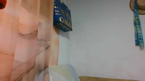 Snapshot of iriella2908 chatting on October 24, 6:37 pm iriella2908 online show from October 24, 6:37 pm