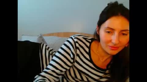 Snapshot of irina9793 chatting on March 5, 10:33 am irina online show from March 5, 10:33 am