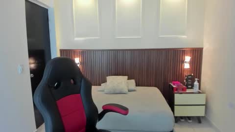 irina_palvin online show from November 10, 12:37 pm