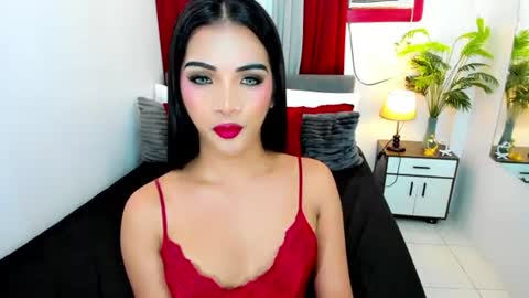Snapshot of irina_woodshakylishxx chatting on June 17, 6:09 pm IRINAA online show from June 17, 6:09 pm