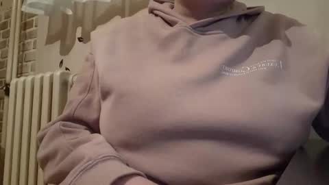 Snapshot of irinnak chatting on February 24, 8:47 pm IrinnaK online show from February 24, 8:47 pm