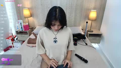 Iris online show from September 14, 7:57 pm