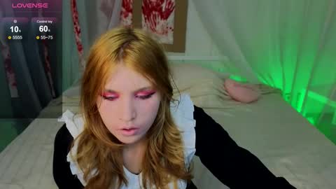 Snapshot of iris_rain chatting on October 18, 10:27 am Iris online show from October 18, 10:27 am