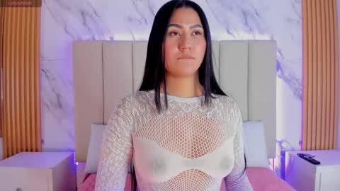 Snapshot of iris_thompson chatting on March 4, 3:12 am Iris online show from March 4, 3:12 am