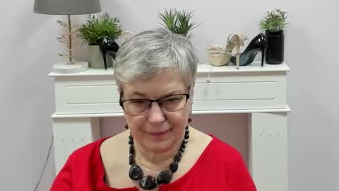 Snapshot of iris_xdesire chatting on February 27, 7:08 am I R I S online show from February 27, 7:08 am