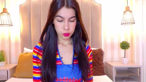 Snapshot of irisdelavega_ chatting on December 15, 2:10 pm Iris online show from December 15, 2:10 pm