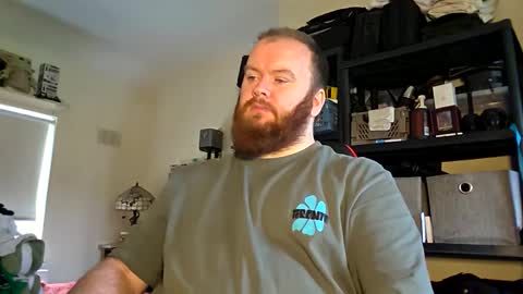 twitter theirishman205 online show from October 26, 11:16 am