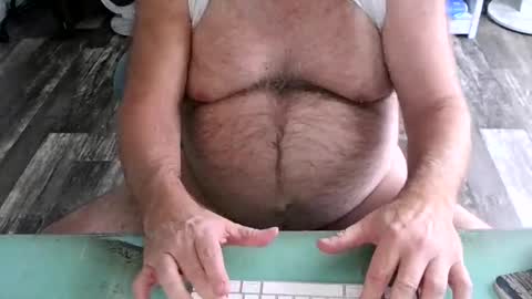 Snapshot of irishdudeloveoib chatting on February 22, 7:36 pm Irishdudelove online show from February 22, 7:36 pm