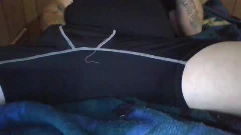 Snapshot of irishmikey87 chatting on January 19, 3:10 am McDick online show from January 19, 3:10 am