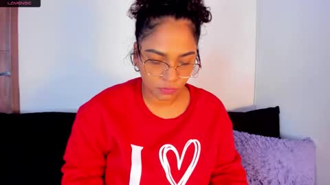 iris online show from October 2, 11:17 am