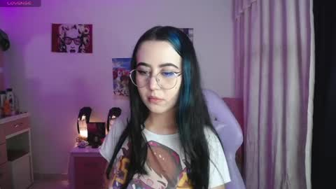 Snapshot of iriss_sky chatting on May 12, 2:08 am Iris online show from May 12, 2:08 am