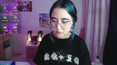 Snapshot of iriss_sky chatting on May 27, 5:15 am Iris online show from May 27, 5:15 am