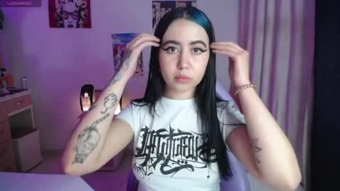 Snapshot of iriss_sky chatting on June 2, 4:14 am Iris online show from June 2, 4:14 am