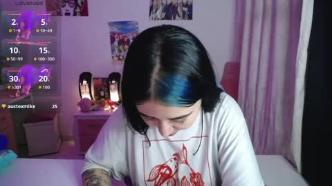 Snapshot of iriss_sky chatting on June 5, 6:52 am Iris online show from June 5, 6:52 am