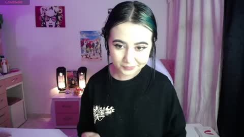 Snapshot of iriss_sky chatting on July 20, 5:33 am Iris online show from July 20, 5:33 am