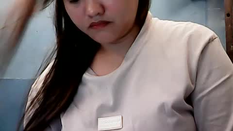 irisshinn online show from July 12, 7:27 pm