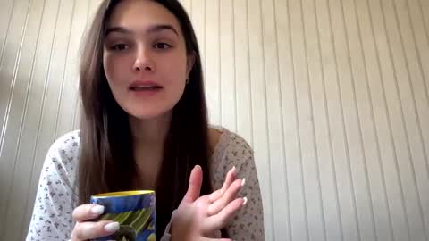 Snapshot of irisss31 chatting on March 5, 8:00 am irisss31 online show from March 5, 8:00 am